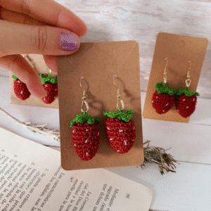 Pendientes Fresitas de Crochet