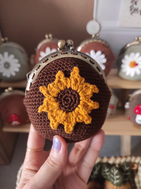 Monedero Crochet Girasol