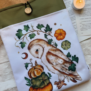 Funda de libro L " Lechuza conversando entre calabazas"