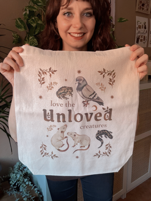 Tote Bag "Love the Unloved Creatures" - Imagen 2