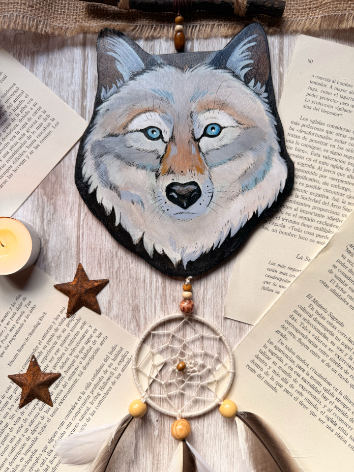 Tótem Lobo con atrapasueños - Imagen 2