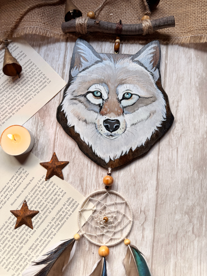 Tótem Lobo con atrapasueños - Imagen 7