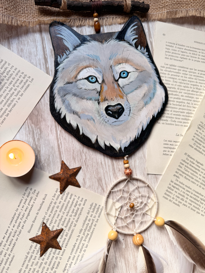 Tótem Lobo con atrapasueños - Imagen 5